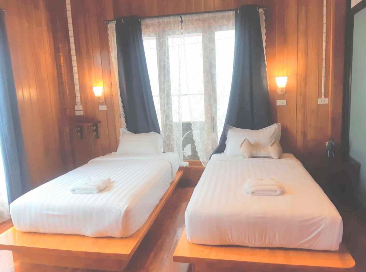 Srisanor Boutique Hotel 班武里府 外观 照片